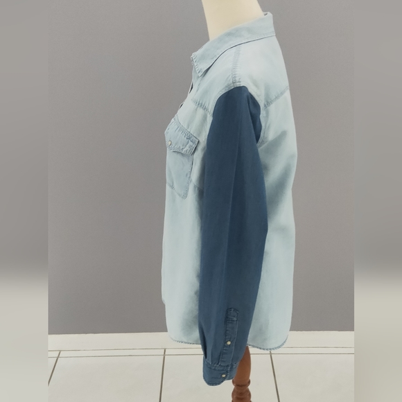 Country Road Chambray Shirt Size S - Picture 2 of 6